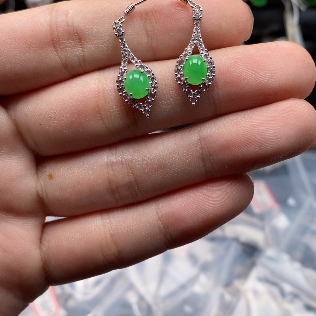 翡翠耳饰银S925镶嵌花*了天然缅甸翡翠a货