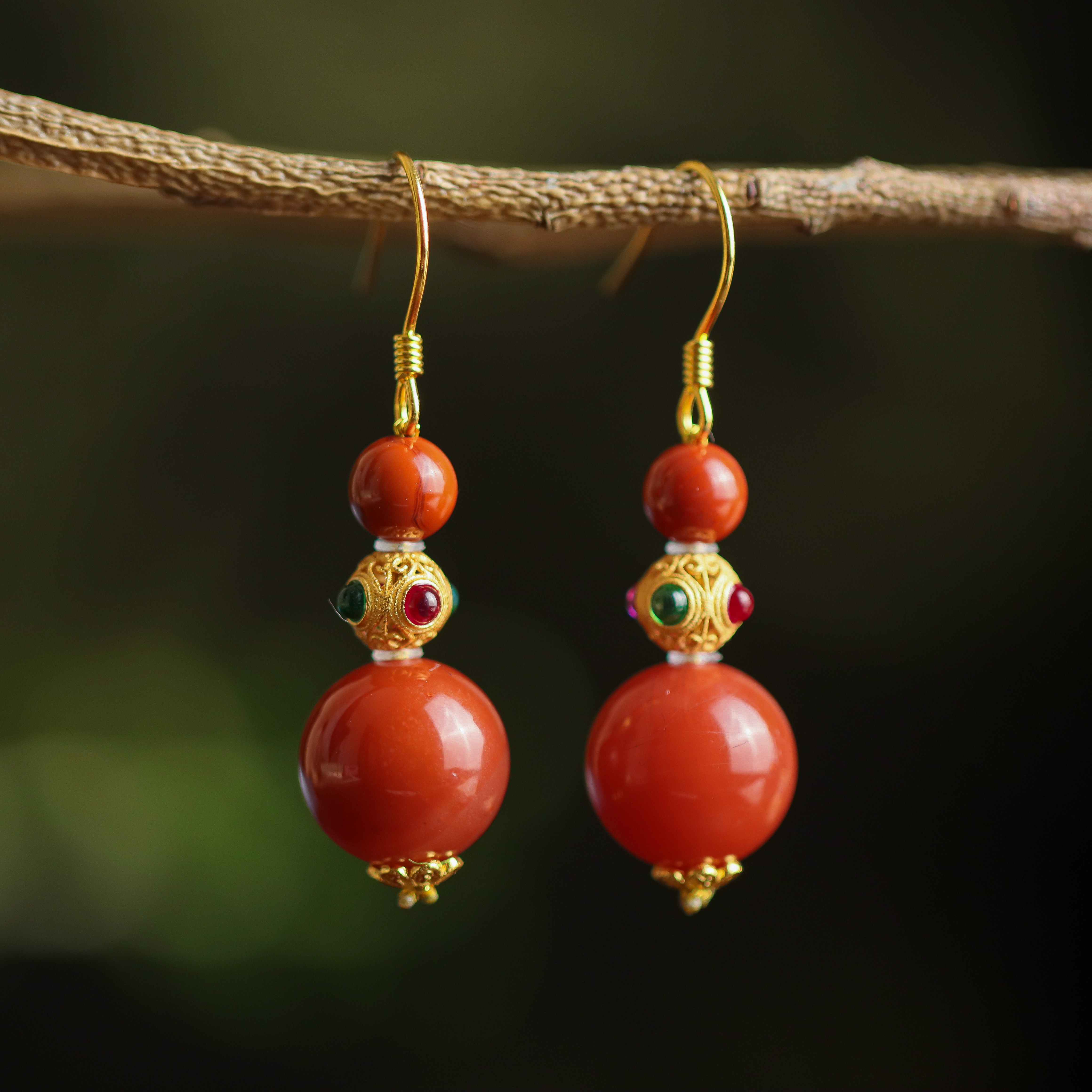 S925银镀金镶嵌南红玛瑙圆珠时尚精致百搭DIY女款耳钩耳饰