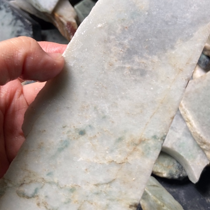 翡翠颈饰未镶嵌天然翡翠