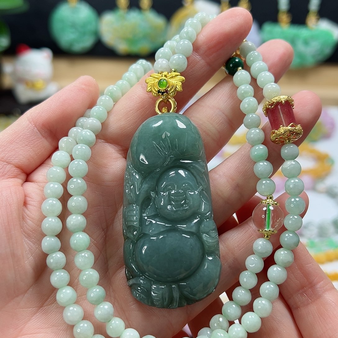 颈饰未镶嵌翡翠吊坠