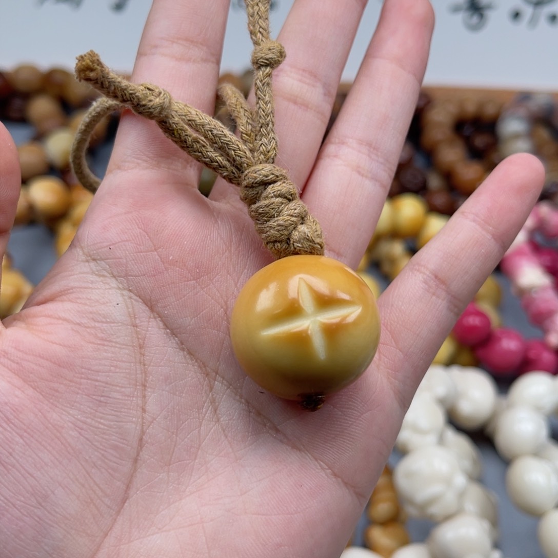 吊坠菩提根/象牙果A547香菇包22-25微瑕一串
