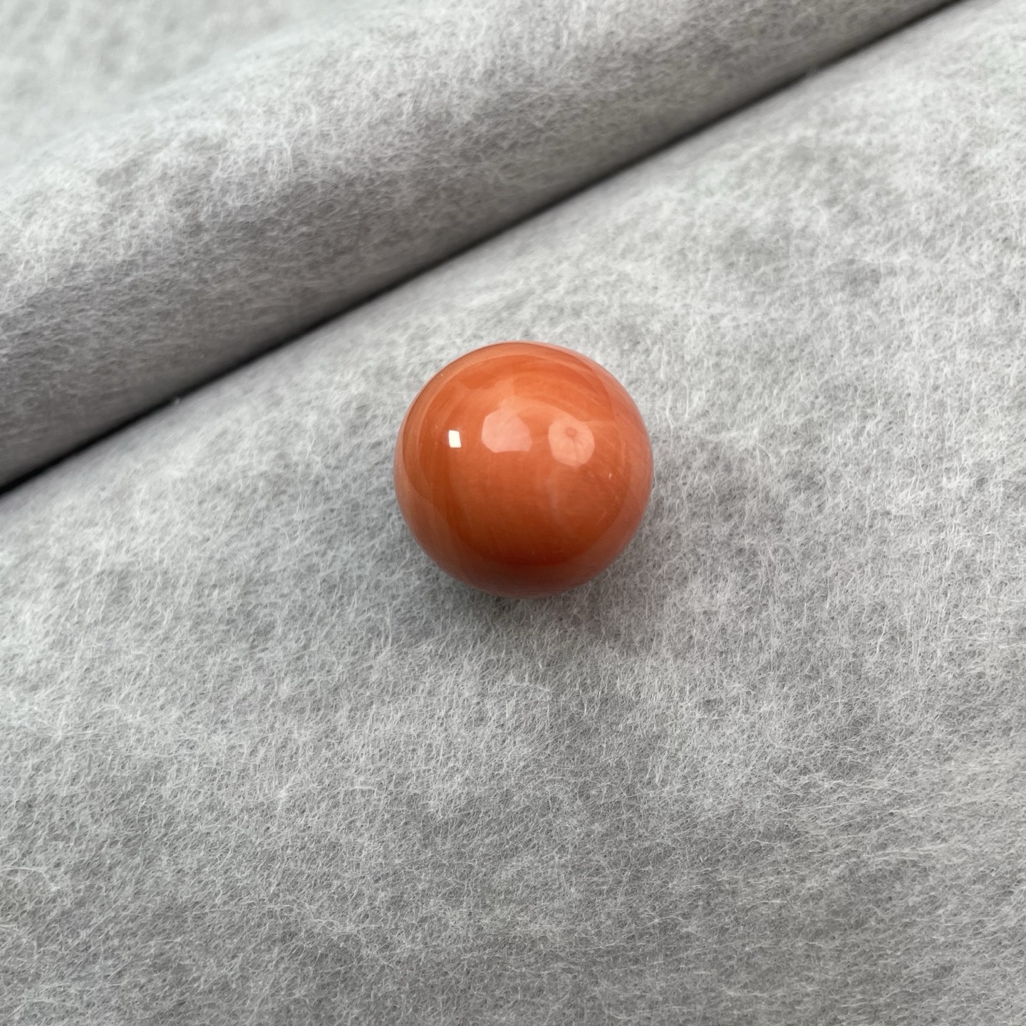 台湾momo天然圆珠精品红珊瑚镶嵌单珠吊坠戒指