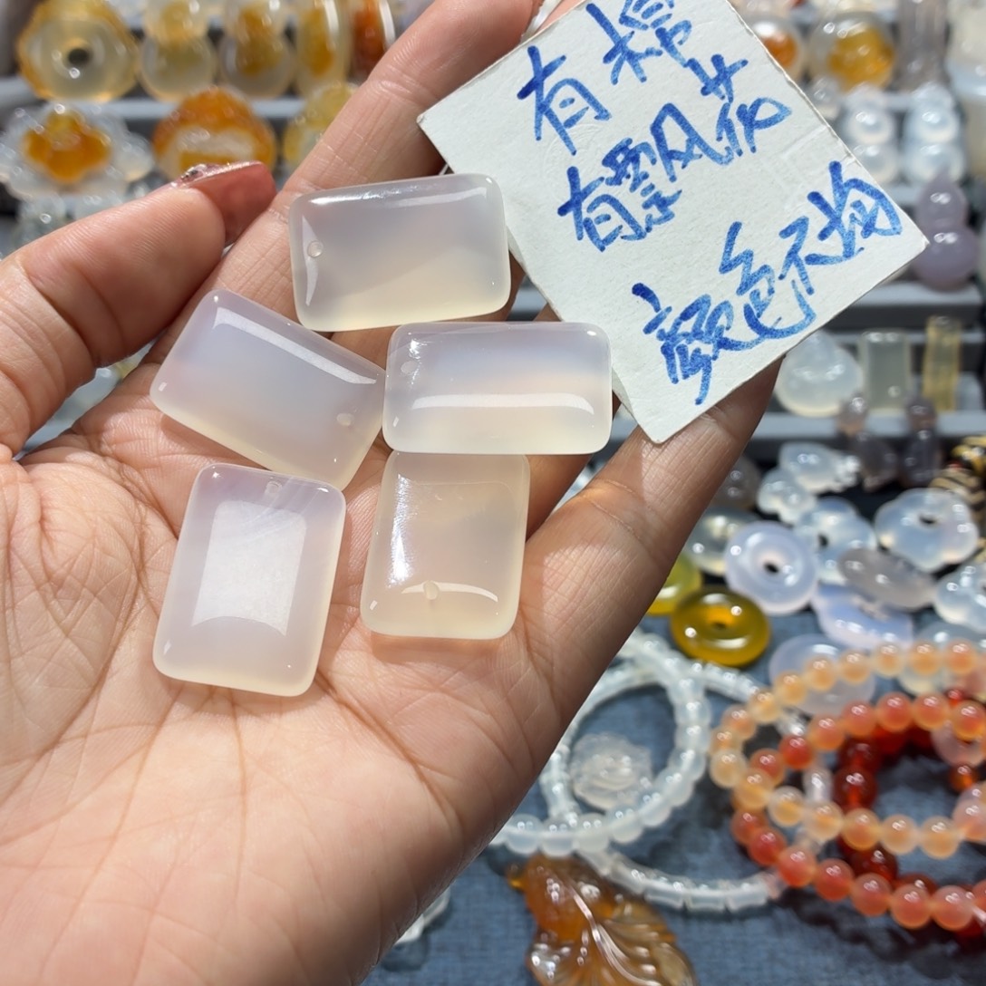 玛瑙/玉髓未镶嵌吊坠(不含链)