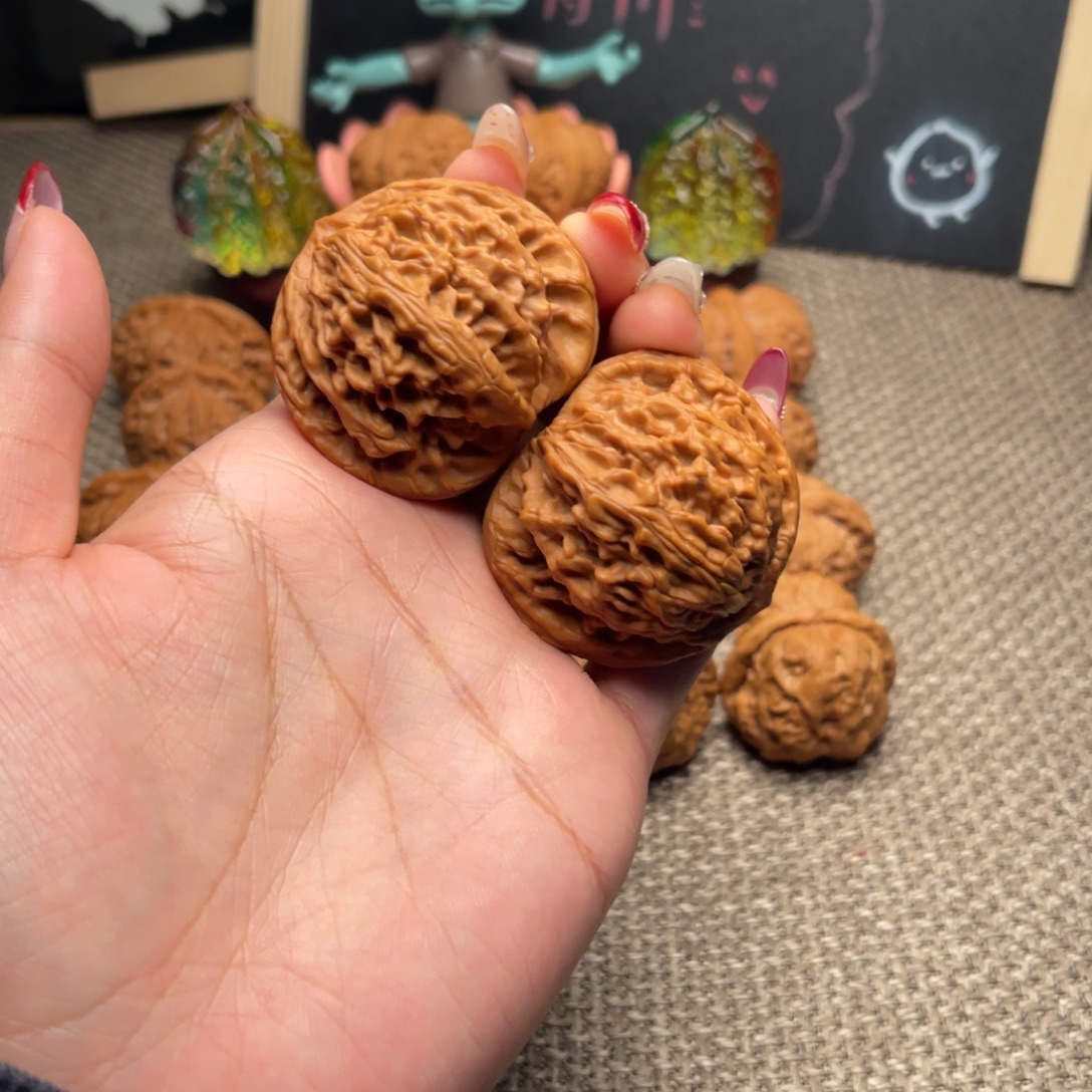 把件文玩核桃玉华宫粗筋王45