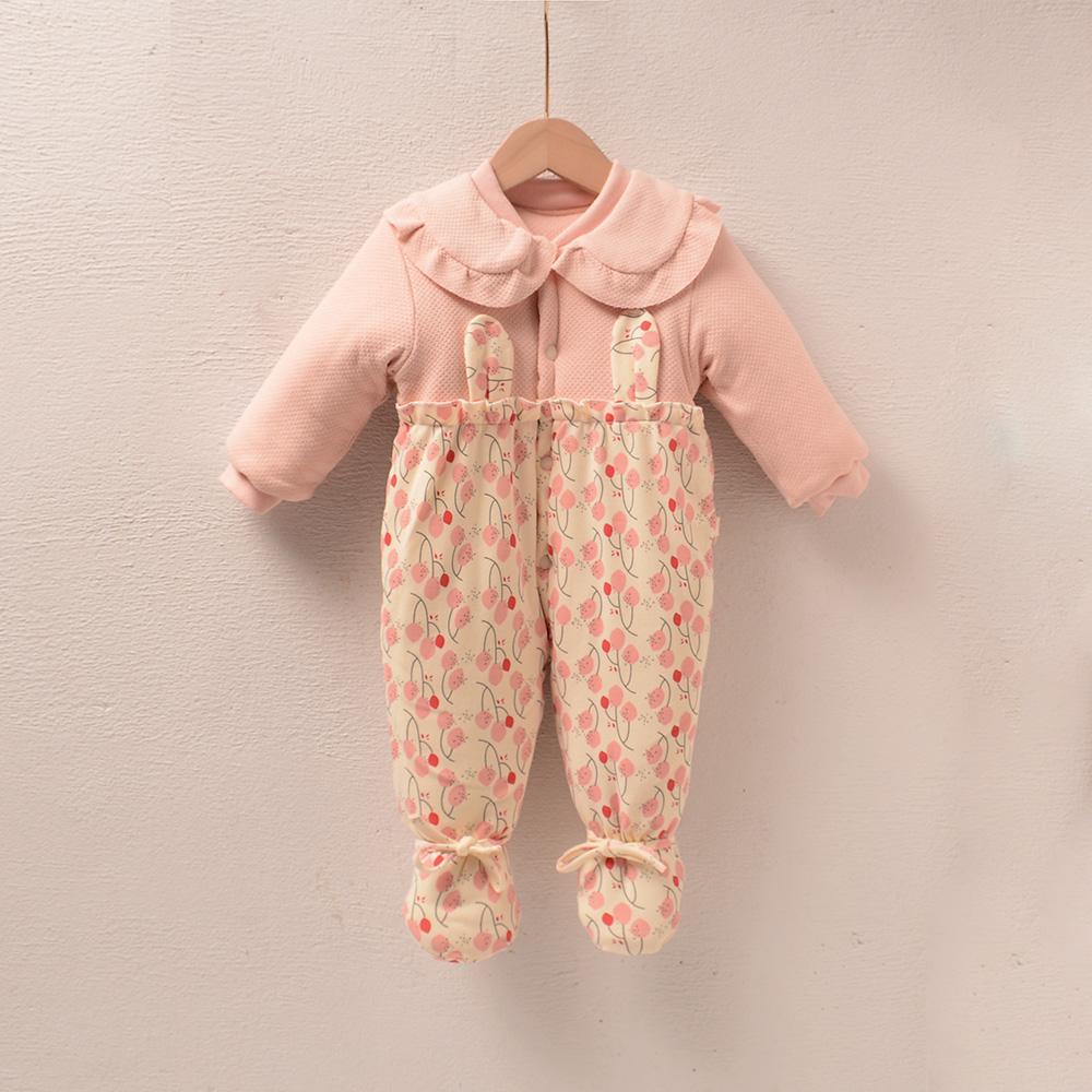 新生儿宝宝棉花套装包脚加厚背带棉裤开裆裤冬款婴幼儿保暖套装