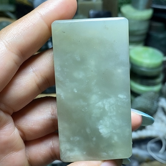 未镶嵌和田玉（糖玉）珠宝半成品