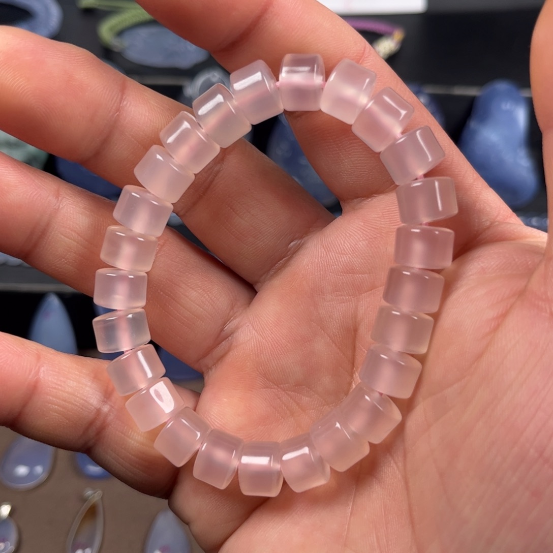 玛瑙手链未镶嵌粉玛瑙手链