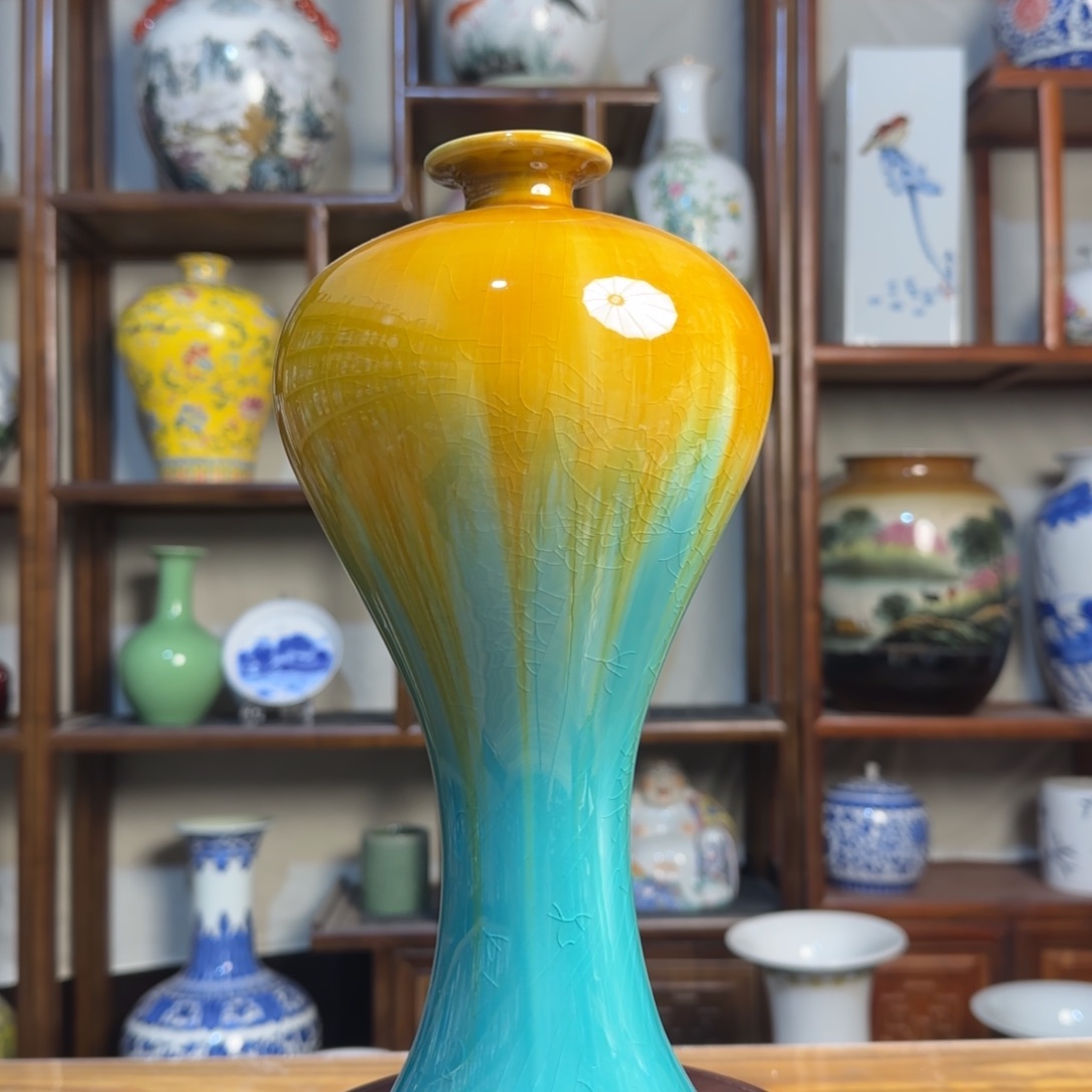 瓶高度约30厘米肚径15厘米