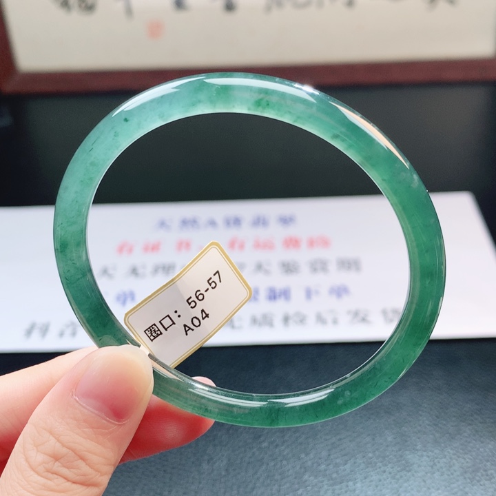 翡翠未镶嵌手镯翡翠手镯34