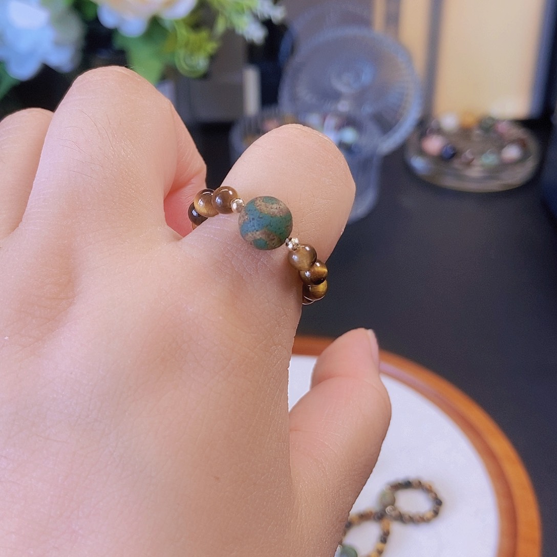 水晶戒指未镶嵌虎眼臧风顶珠