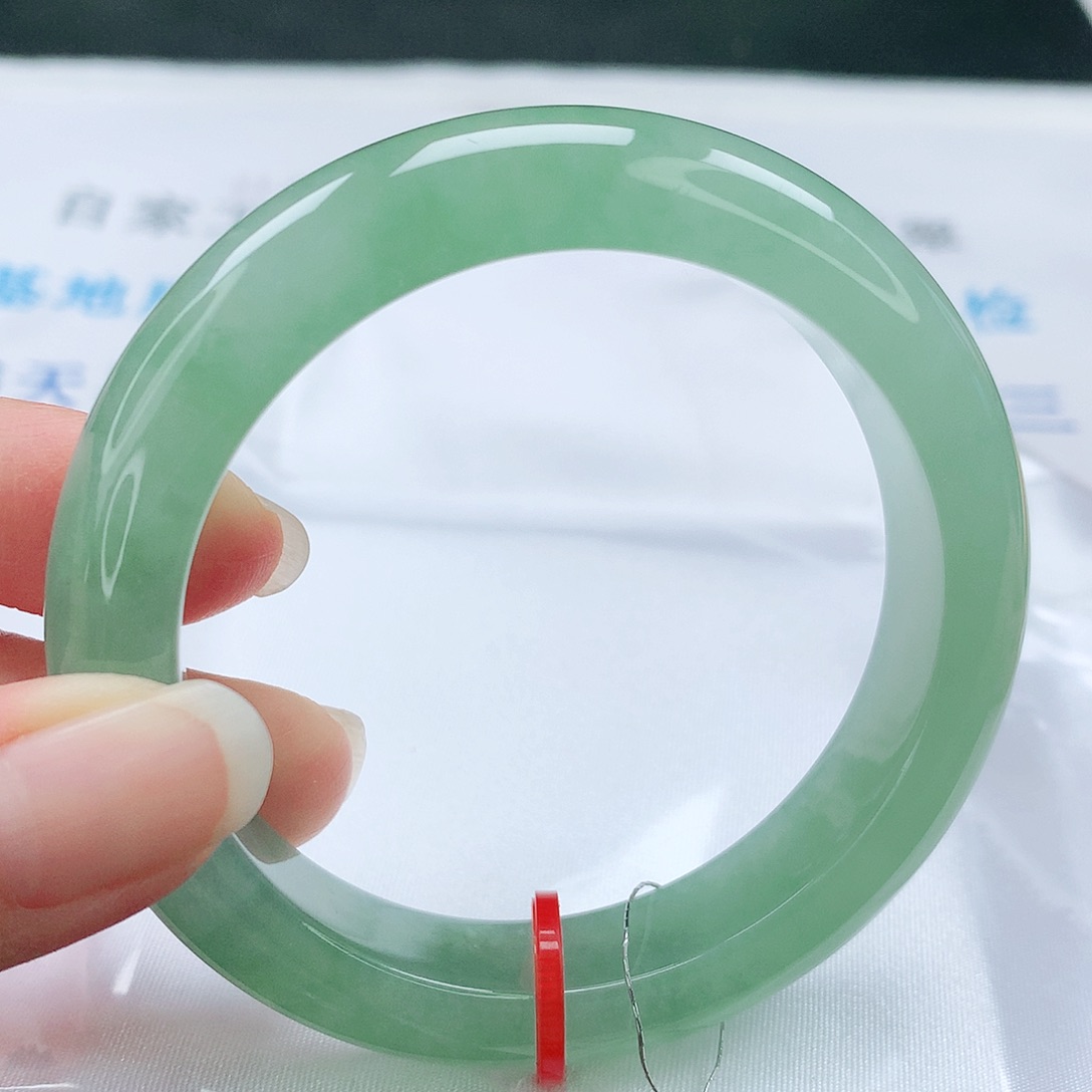 翡翠手镯未镶嵌54➕圈