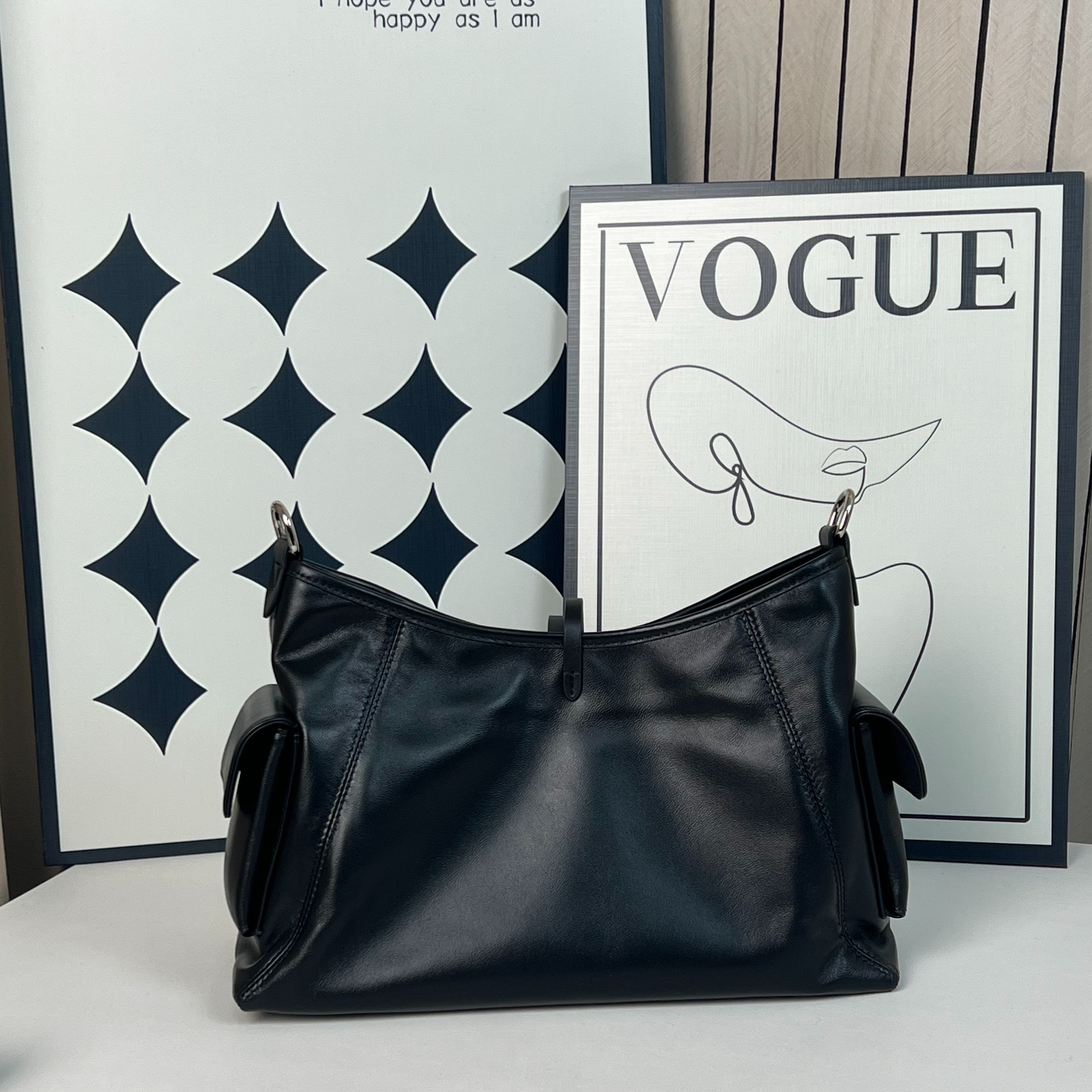 时代品牌【L-carry 黑武士】进口羊皮 手提包 单肩皮穿链包 M10885