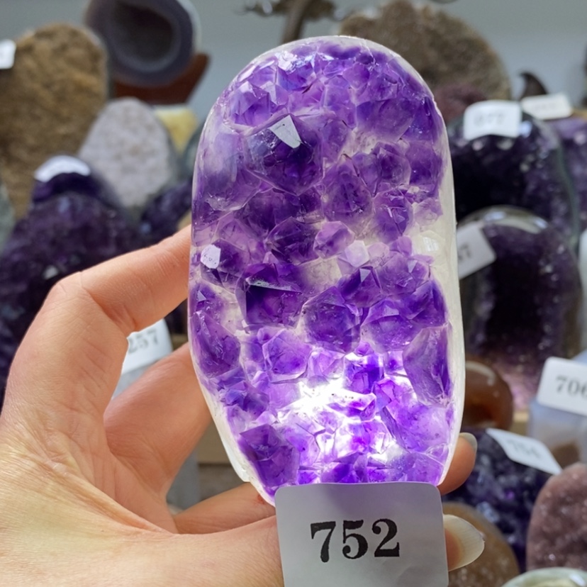 【闪购商品】紫晶大型摆件（非配饰）未镶嵌