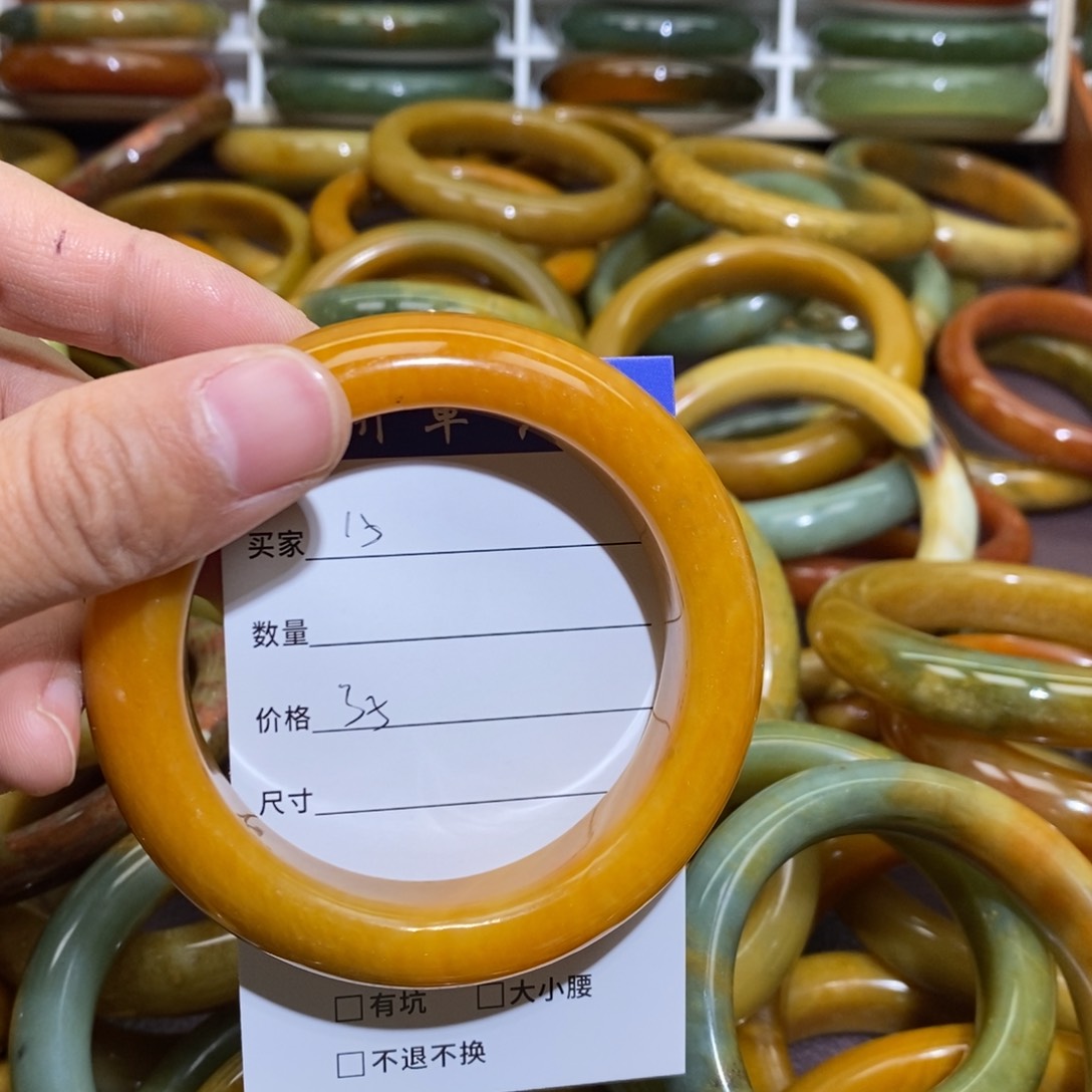 未镶嵌蛇纹石玉手镯如**忘