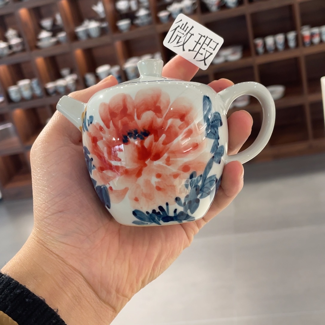 釉下手绘茶具微瑕