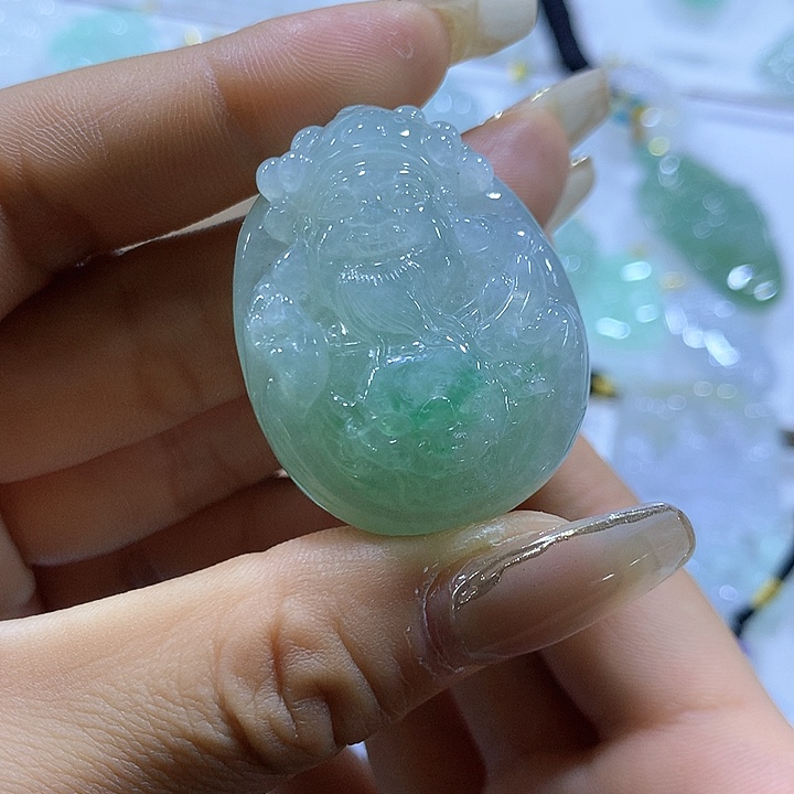 翡翠颈饰未镶嵌天然翡翠A货吊坠