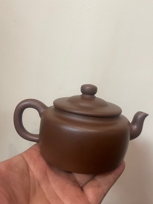 宜兴紫砂壶半手工，240cc左右
