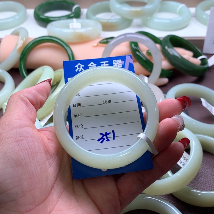 和田玉手镯54-55未镶嵌