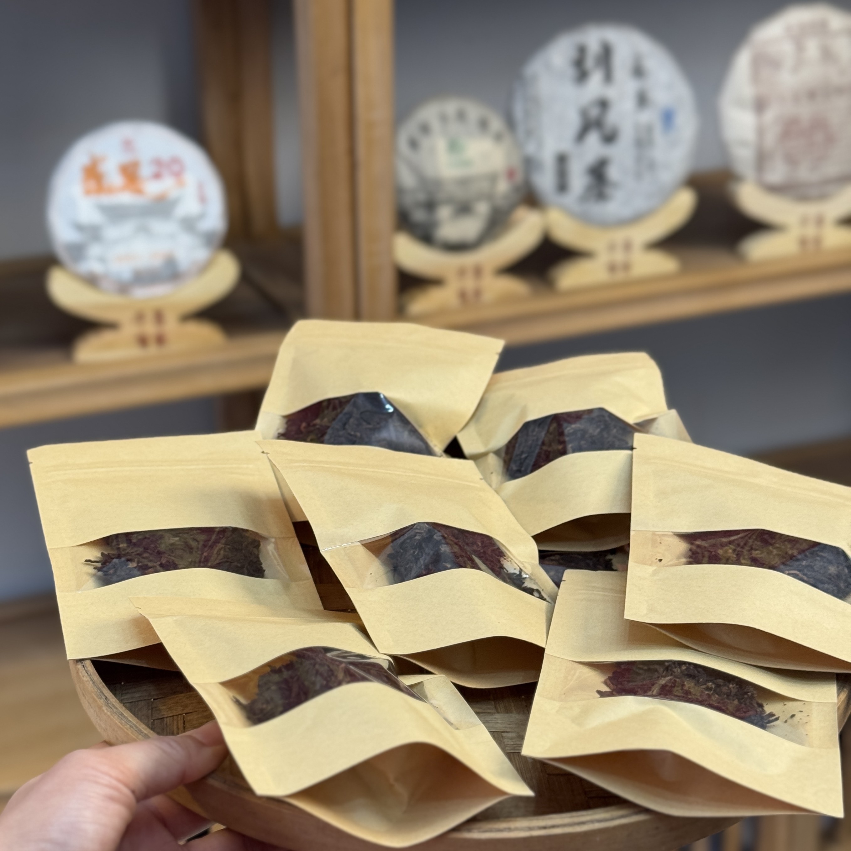 易武同昌号招牌标杆产品茶样合集生茶熟茶2007年至2023年共100g