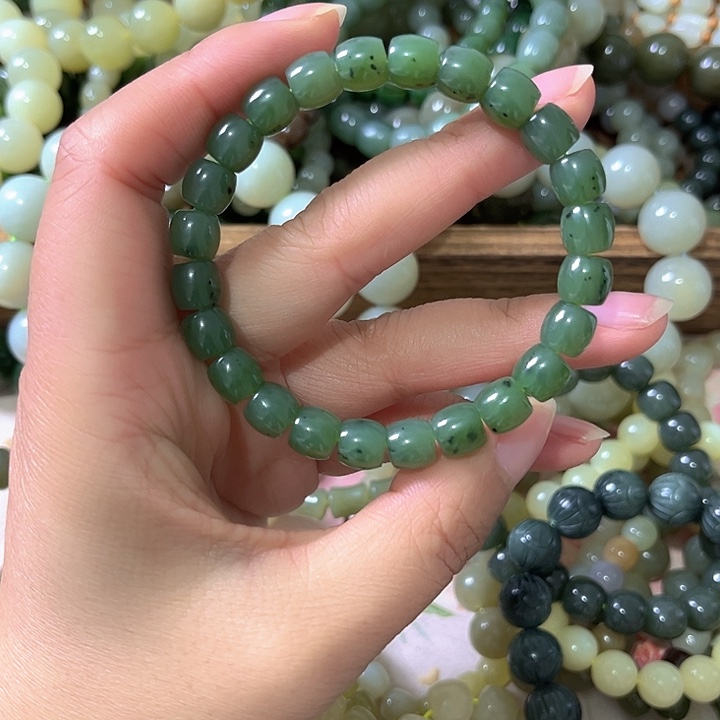 和田玉（糖玉）未镶嵌手链和田玉碧玉