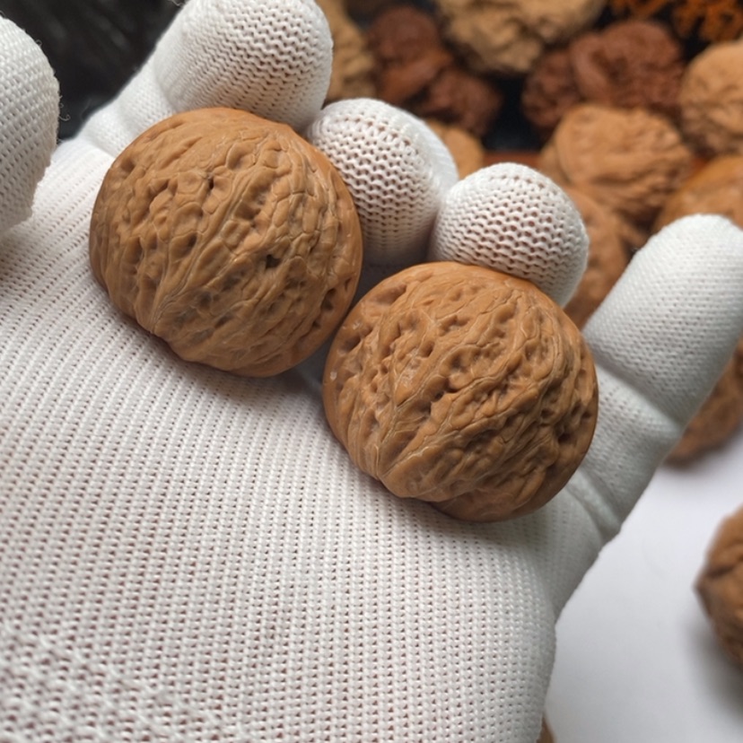 【闪购商品】文玩核桃把件大**汁38铁锤