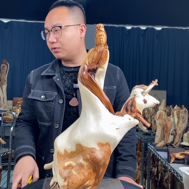 柏木（崖柏）随型摆件