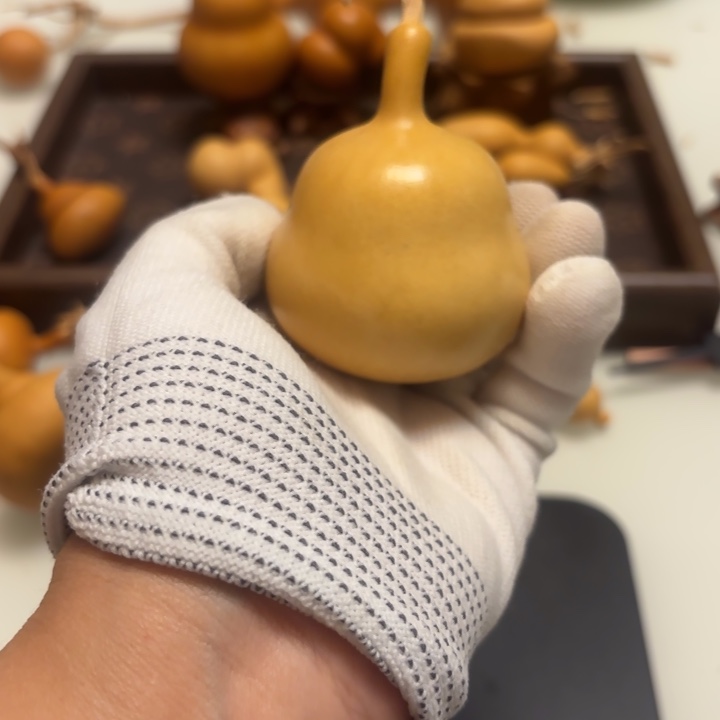 小***儿天然手捻老皮葫芦