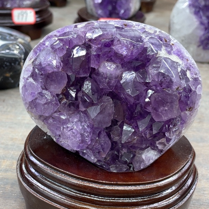 水晶摆件未镶嵌捡漏