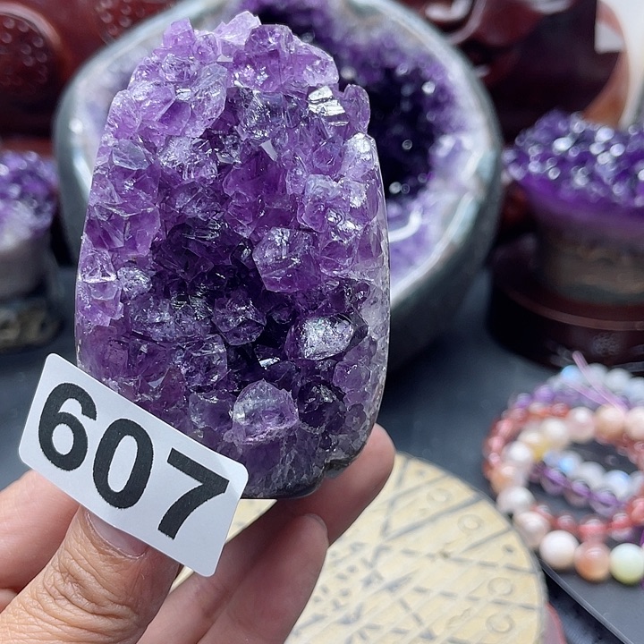 水晶大型摆件（非配饰）未镶嵌