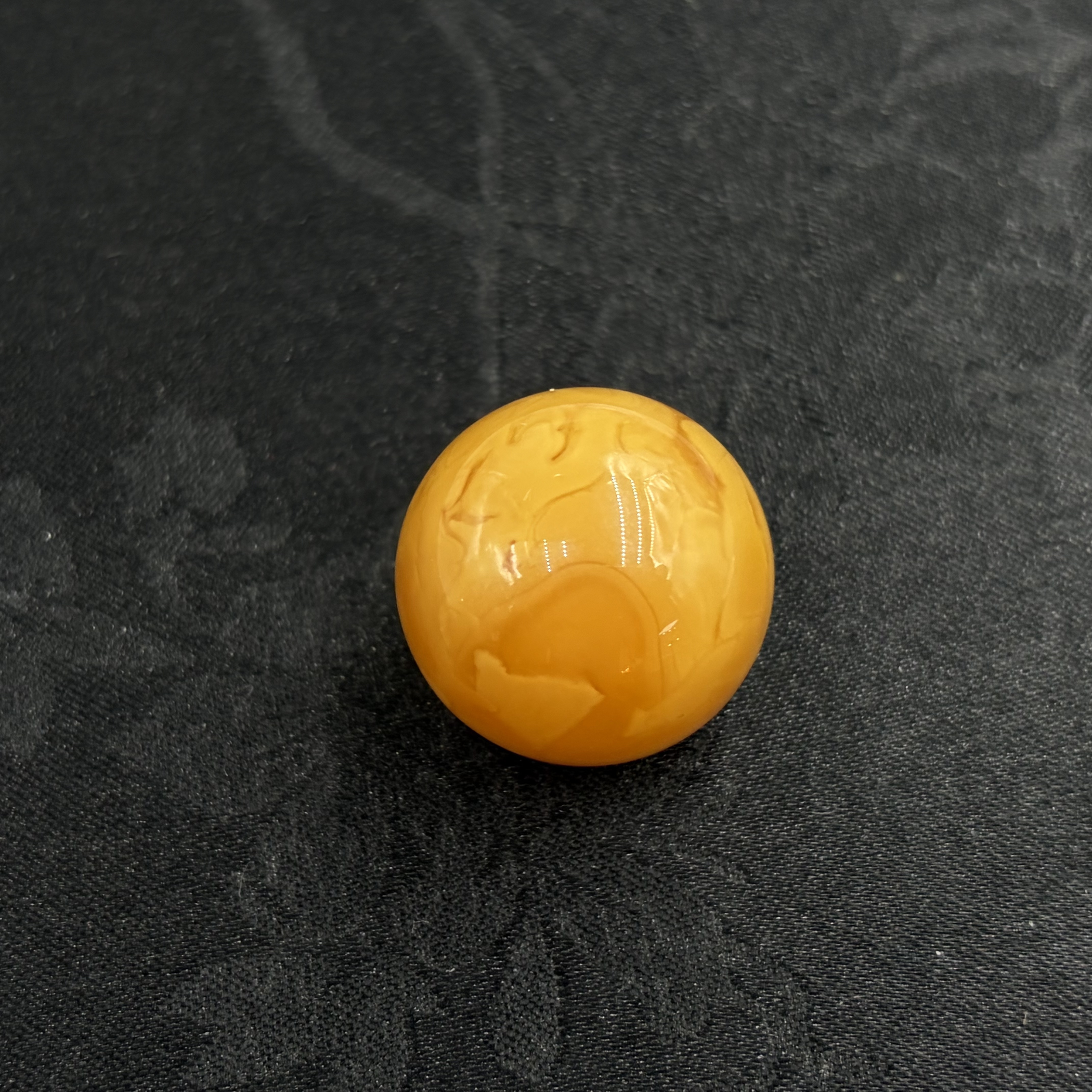 「戴琴珠宝」Q1662-蜜蜡吊坠（多样性发其一）