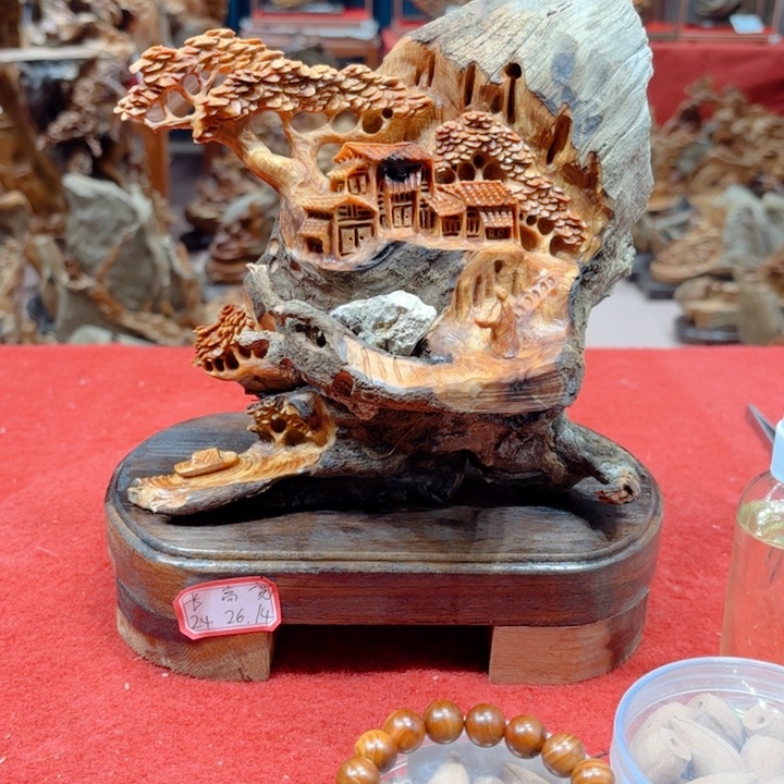 柏木（崖柏）牧****象