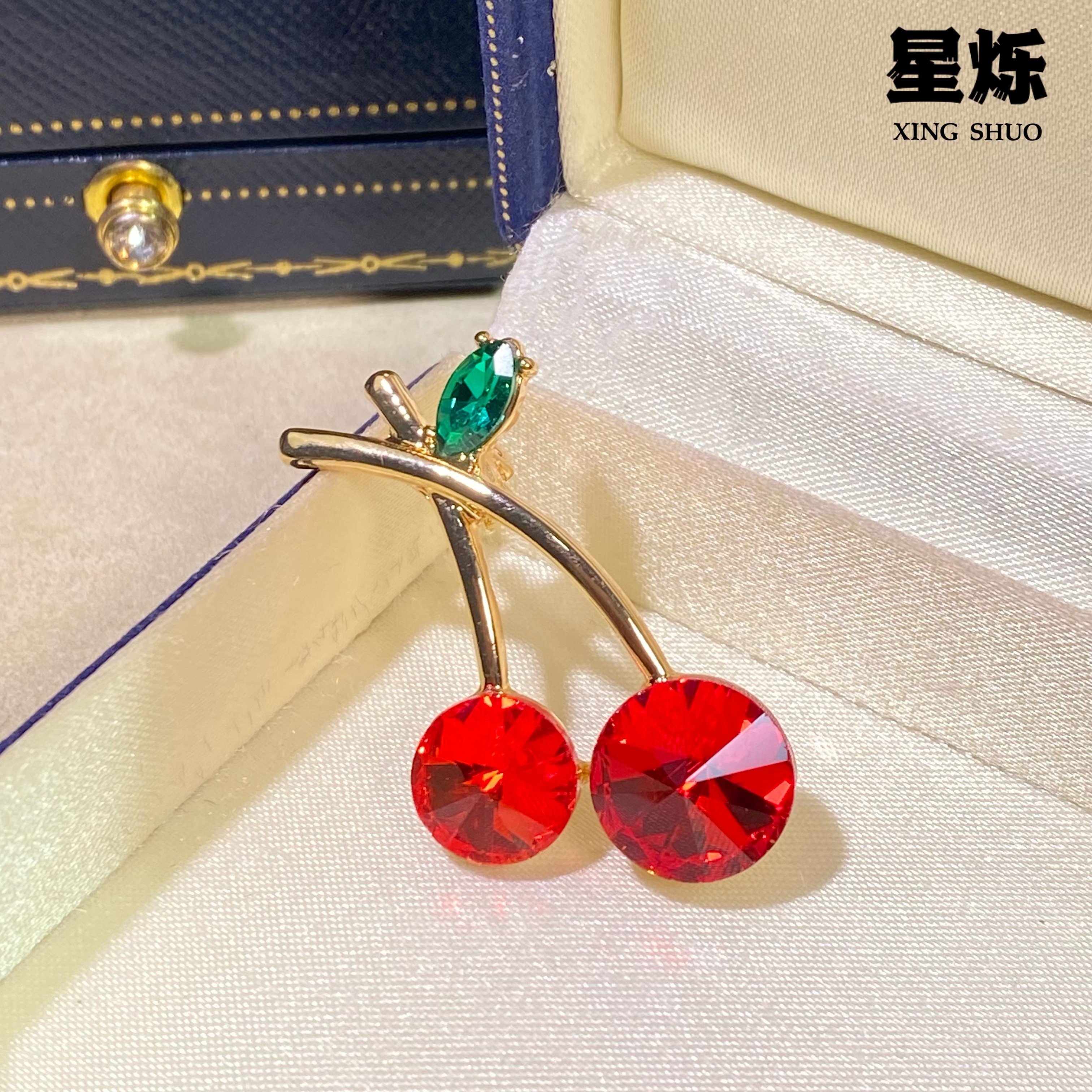 合金胸针 【小樱桃】时尚可爱迷你简约百搭精致轻奢甜美胸花1113