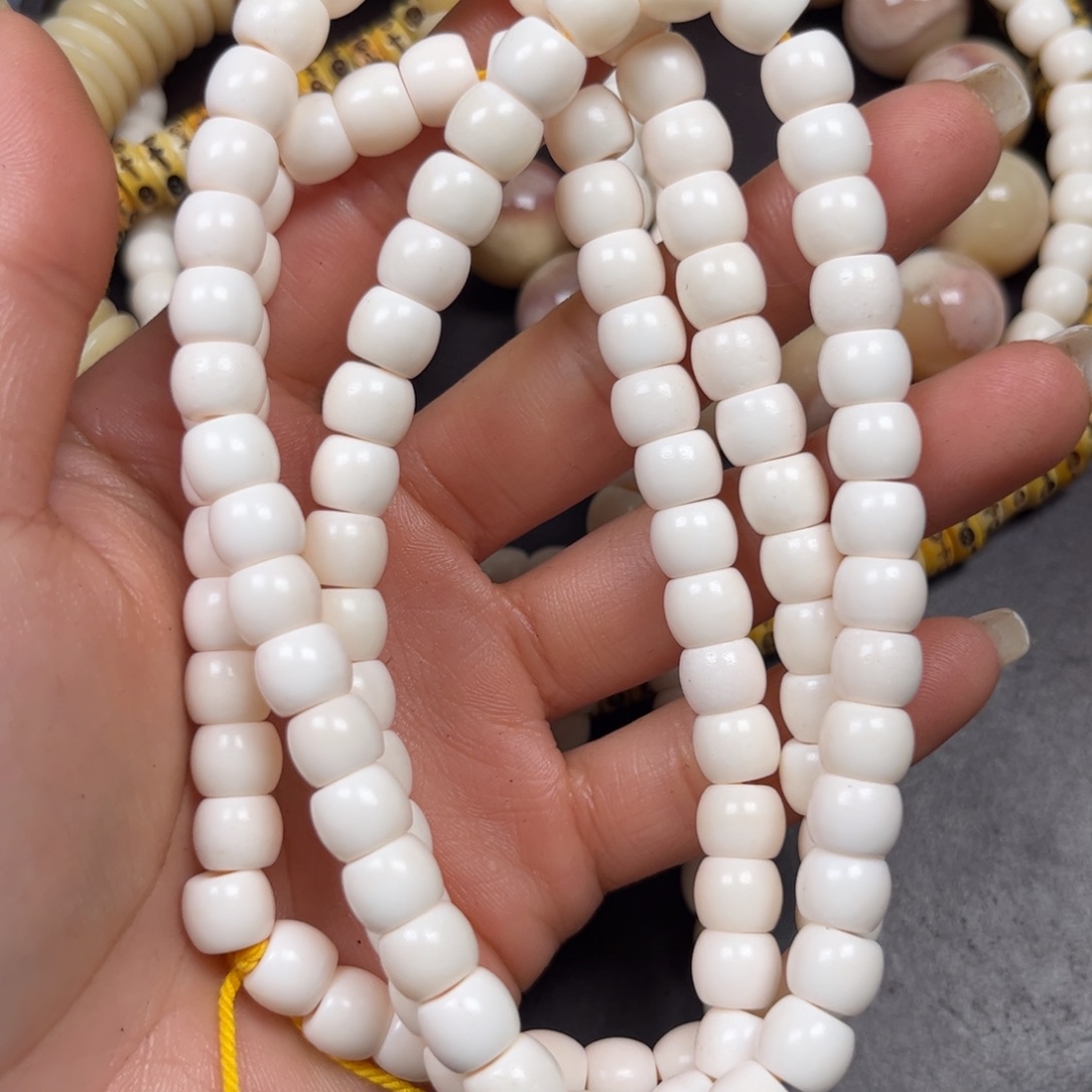 手串/手链驼骨编号207尺寸0.8