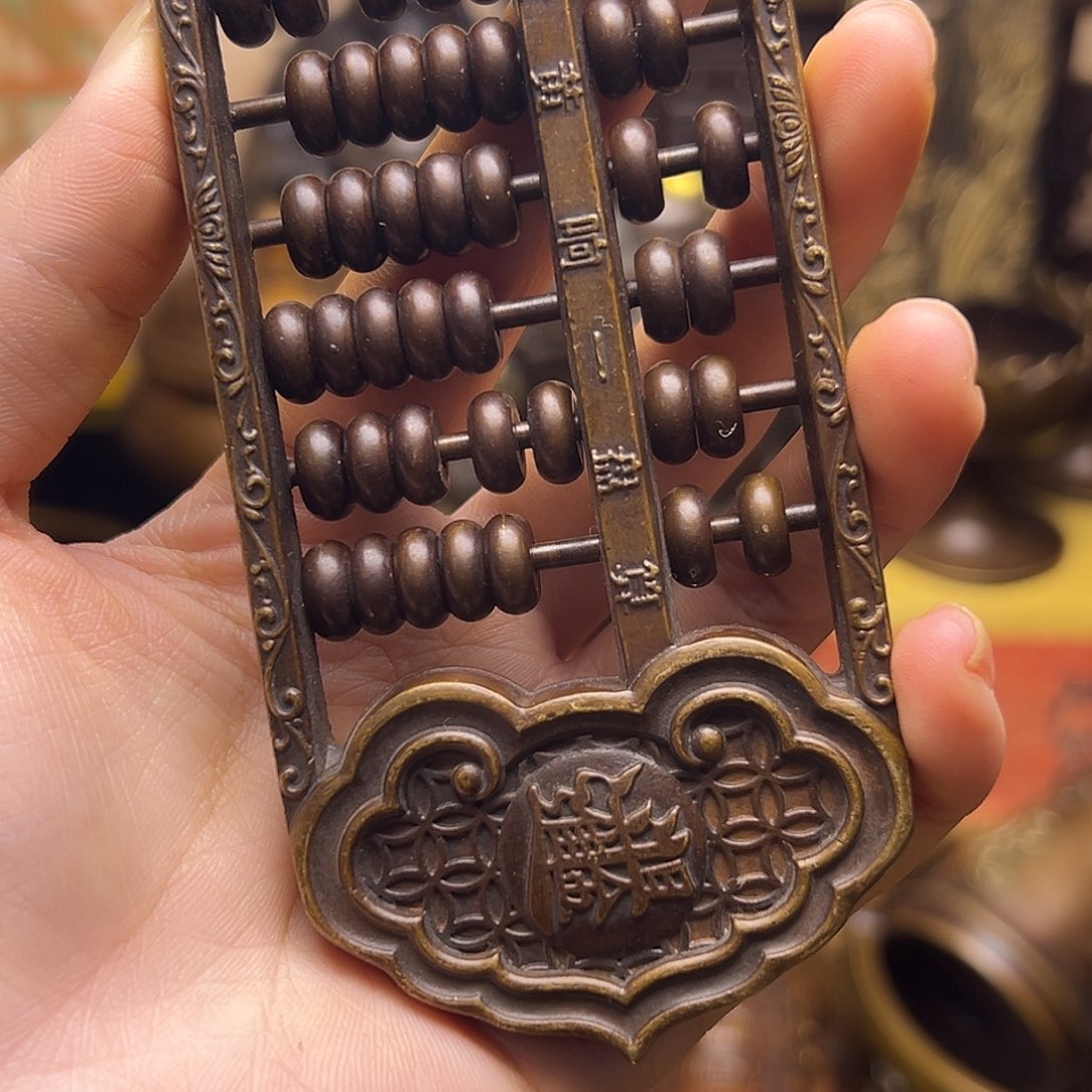 铜器摆件老王直播间 