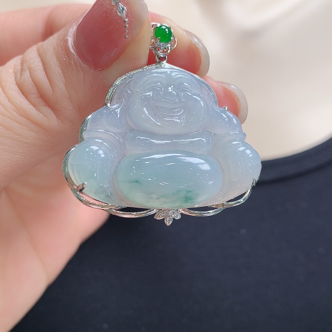 翡翠颈饰18K金镶嵌佛公