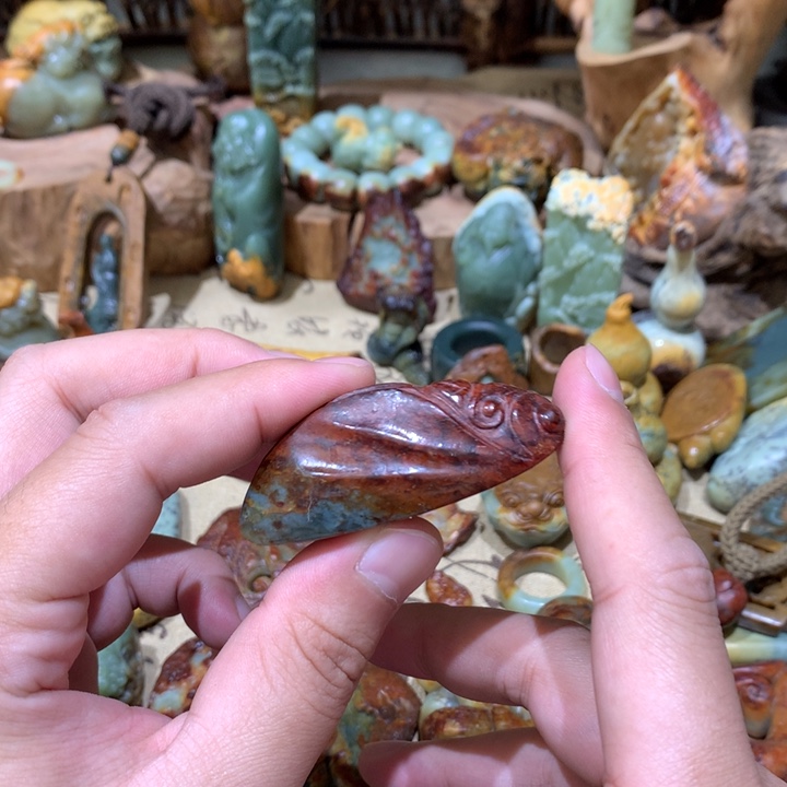 岫岩河磨玉（透闪石质玉）挂件未镶嵌