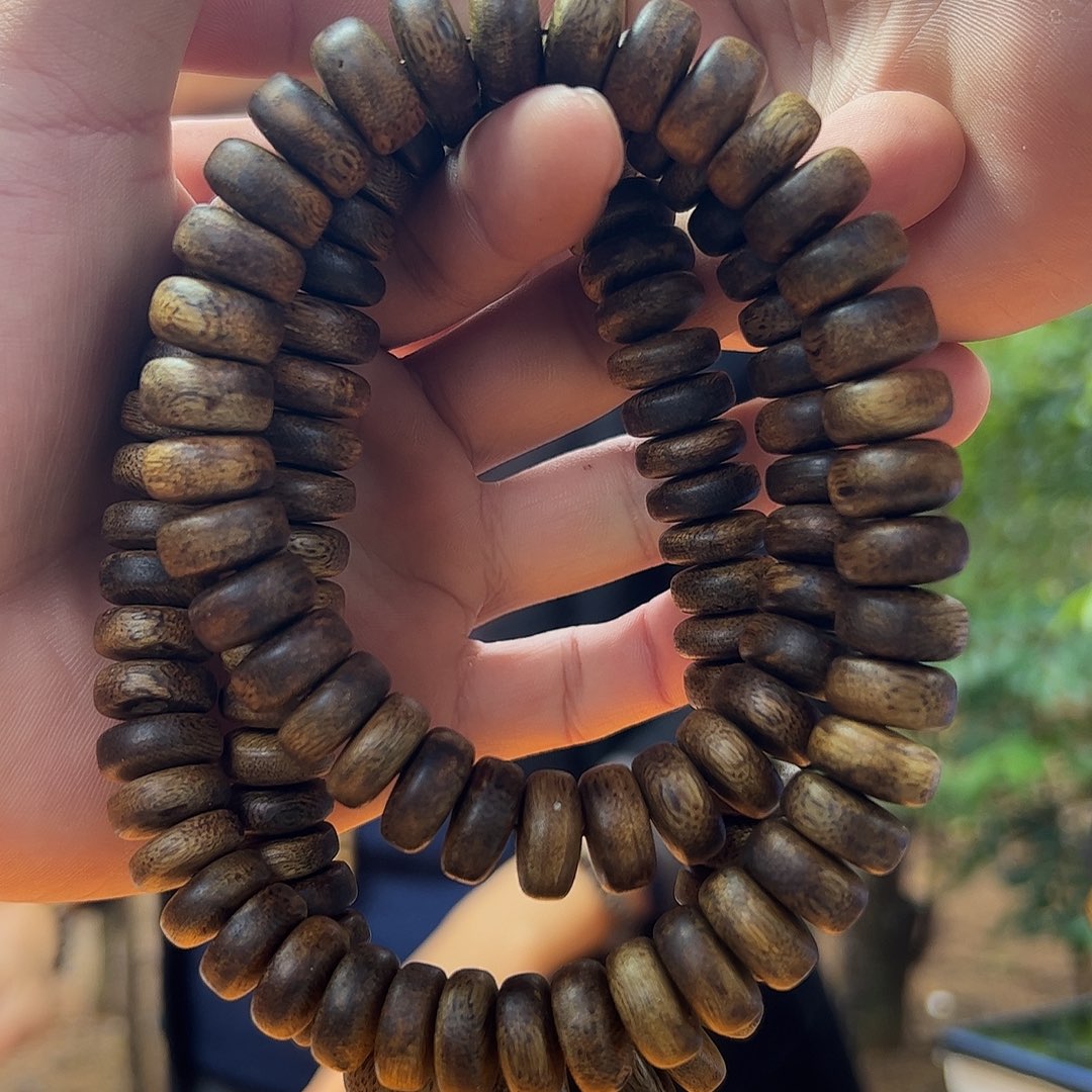 沉香手串白棋算盘珠多圈13mm一物一发