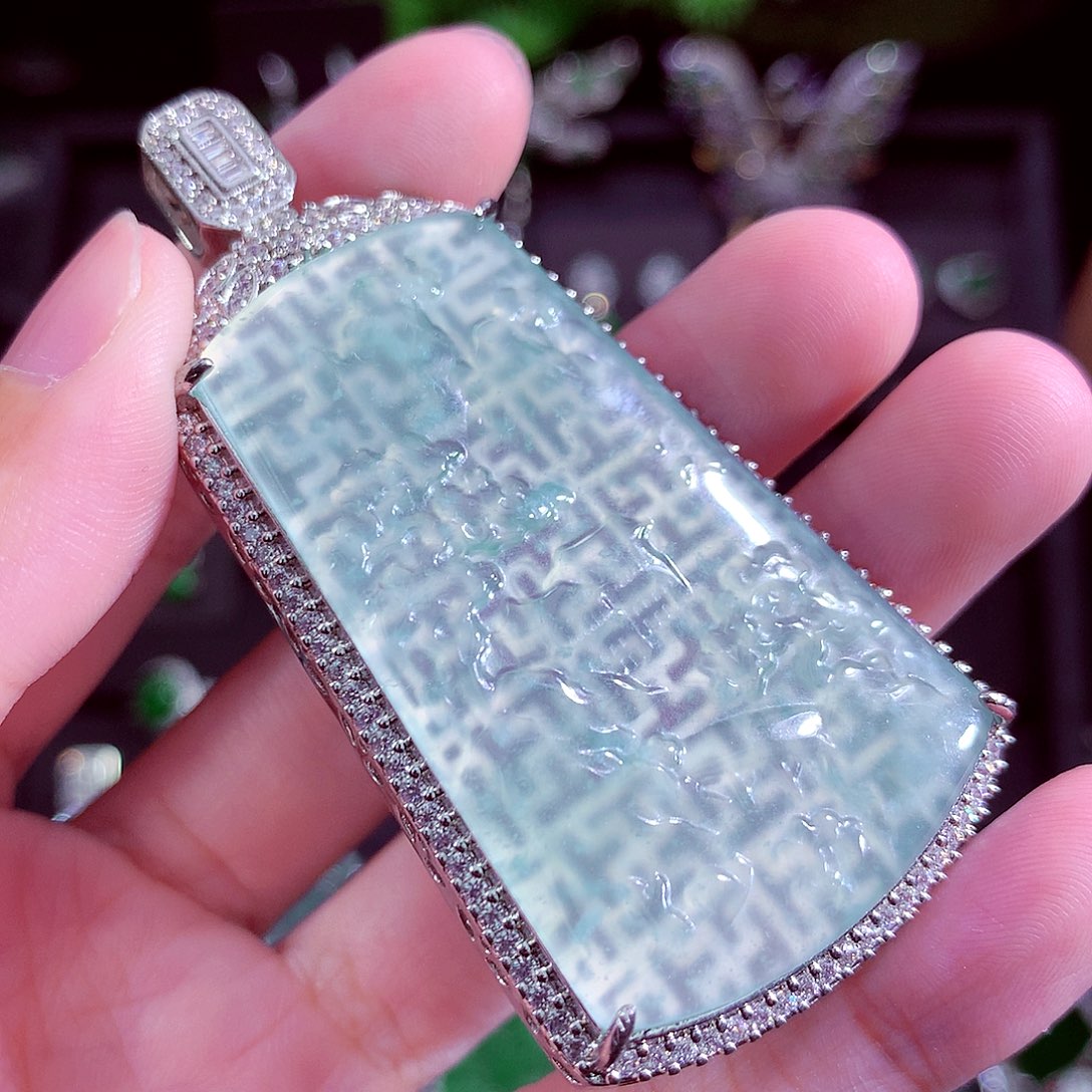 颈饰未镶嵌翡翠天然