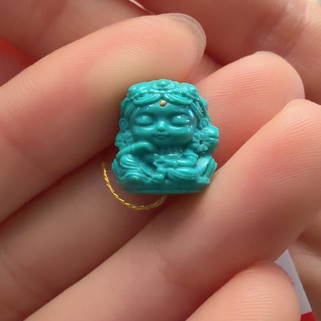 绿松石未镶嵌颈饰