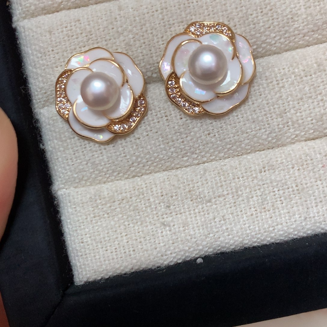 淡水珍珠耳饰合金