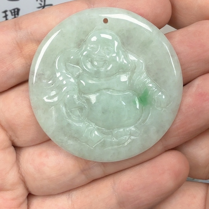翡翠挂件未镶嵌翡翠