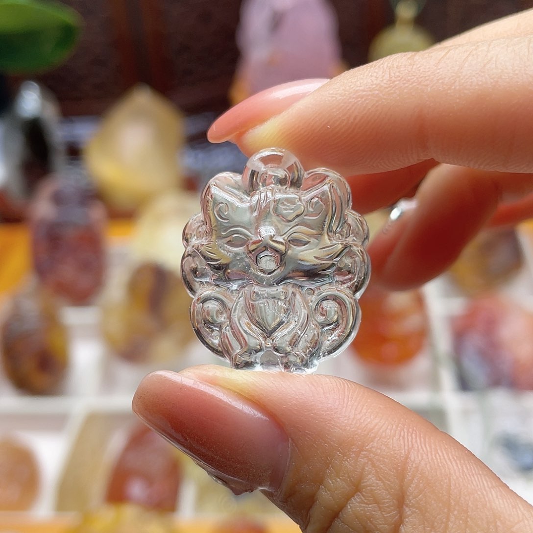 颈饰未镶嵌水晶天然