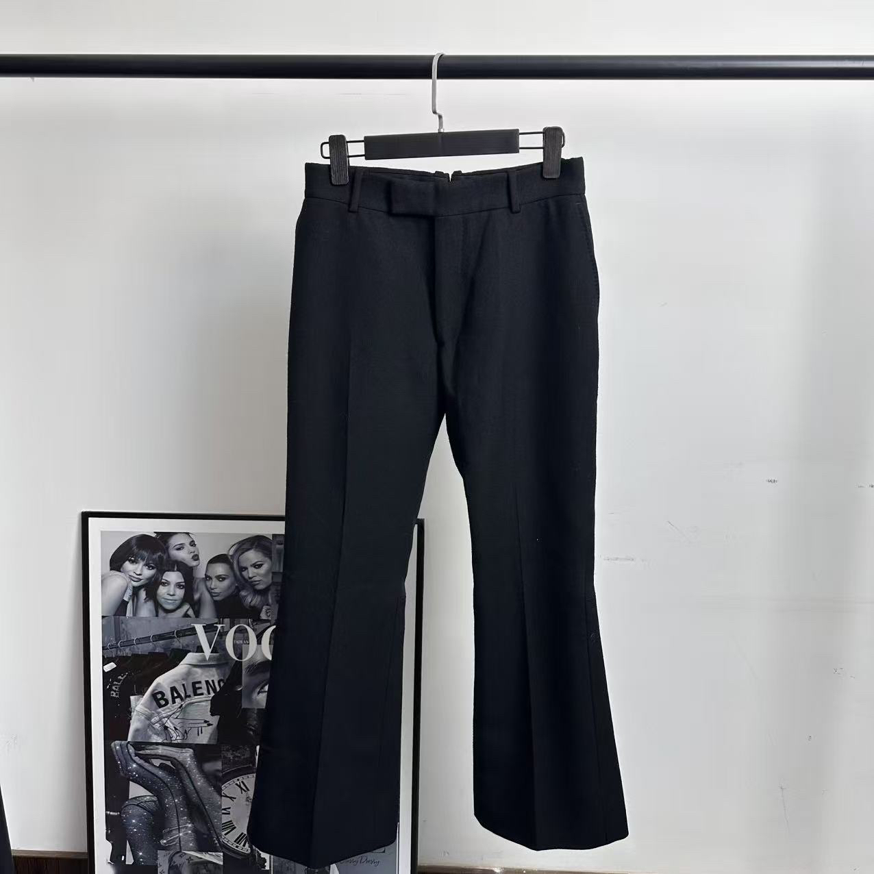 未使用 Alexander McQueen/亚历山大·麦昆 微喇版型西裤/46码