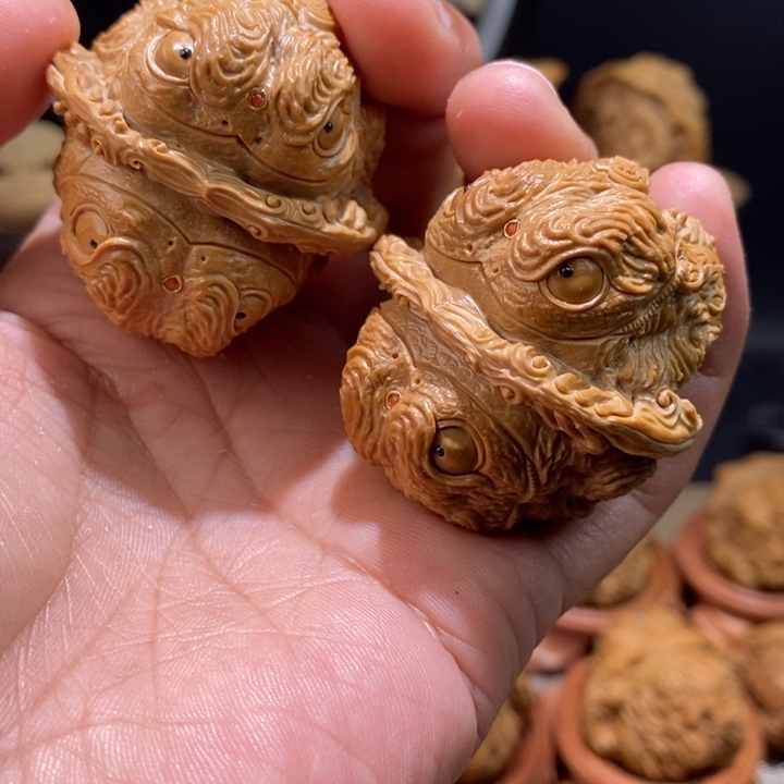 核桃把件X**.纯手工雕刻文玩核桃