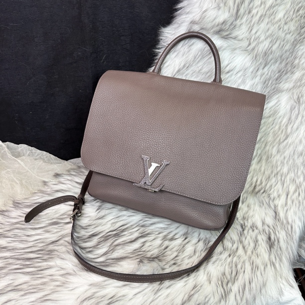 95新 LouisVuitton/路易威登 Volta手提斜挎包