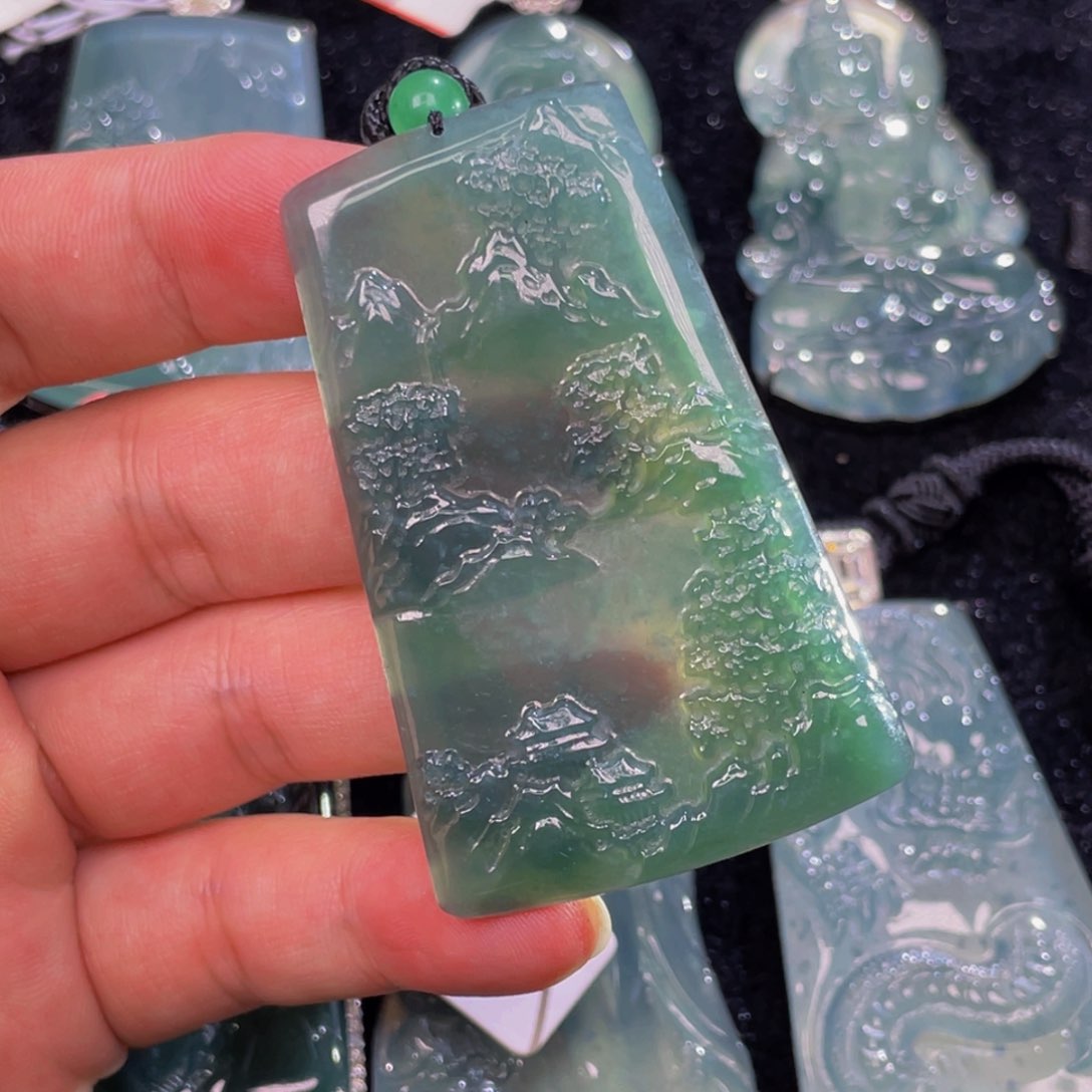 翡翠颈饰未镶嵌5，