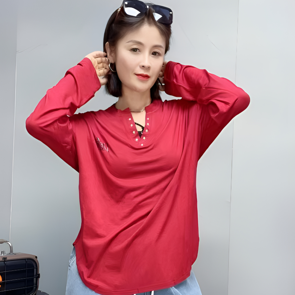 9592款V领NH印花铆钉欧美风慵懒风长袖T恤圆领潮流秋季红色