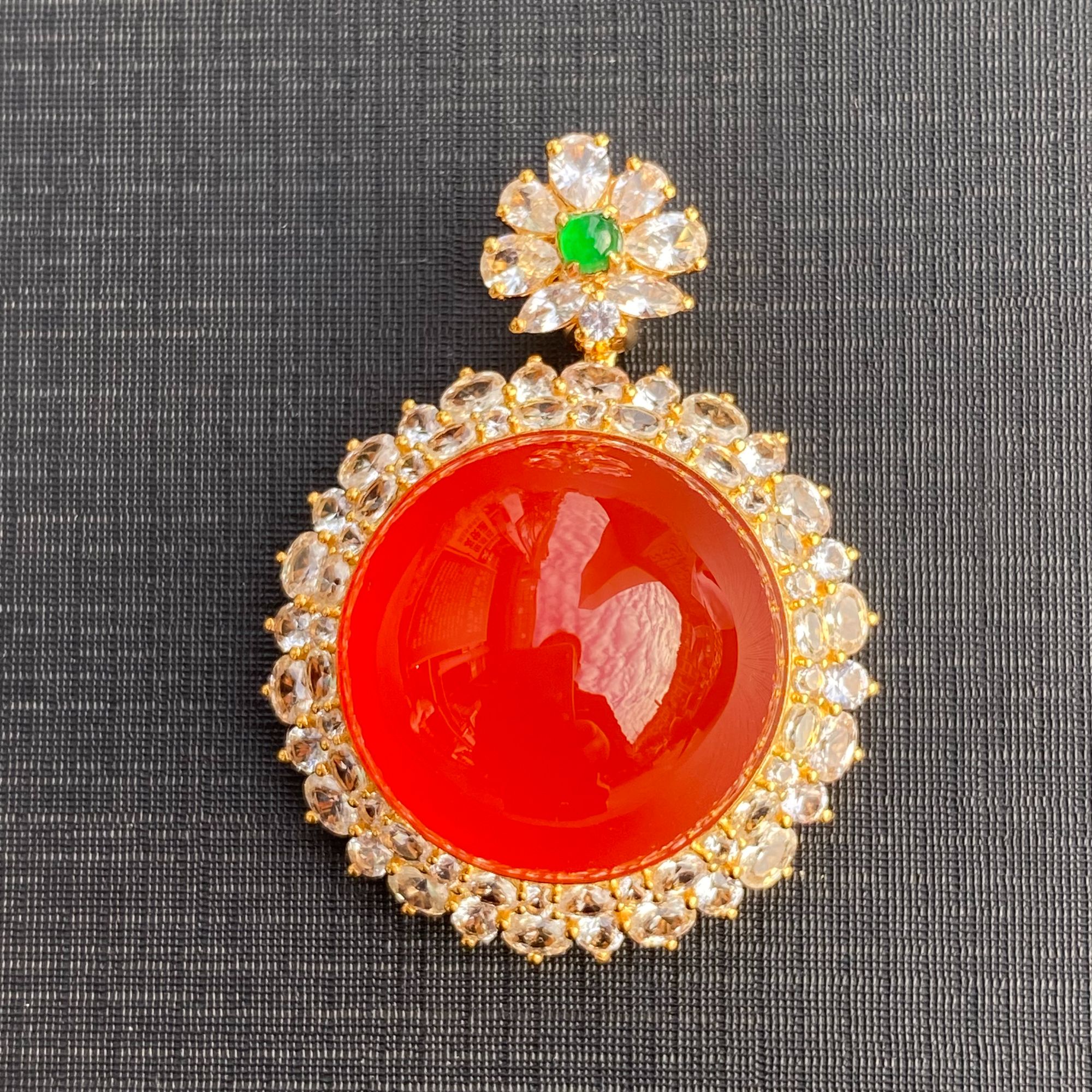 纯天然原矿18k金南红玛瑙正圆吊坠挂坠冰红时尚冰透精美镶嵌高冰