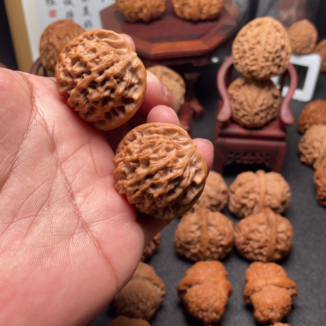 文玩核桃吊坠38秦闷