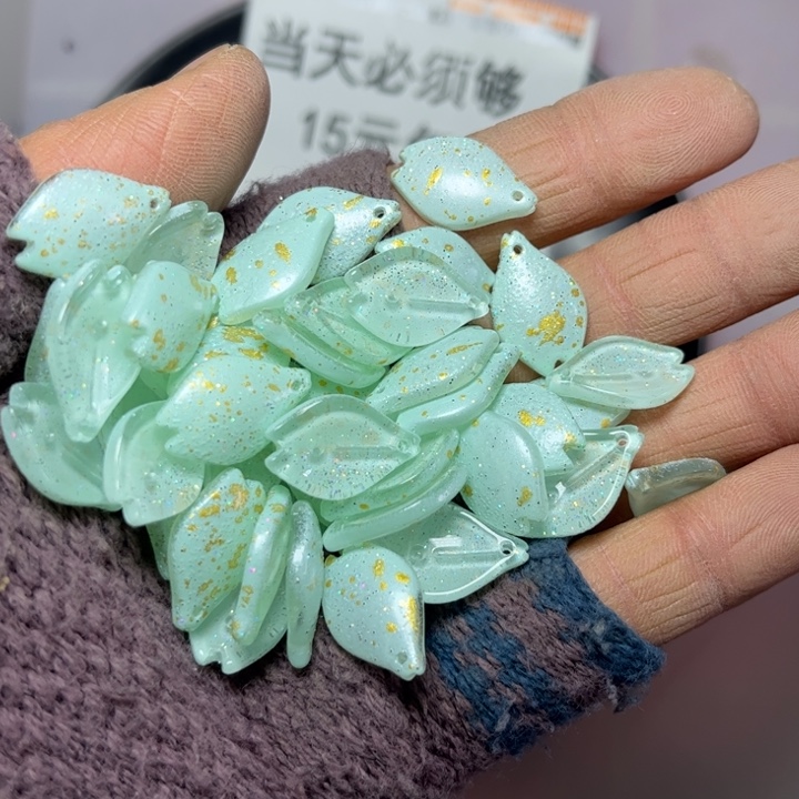 非金属浅绿洒金蔷薇花95➕
